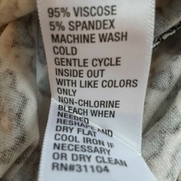 New Directions Size L Women's Leopard Print Button Up Long Ruched Sleeve - Picture 5 of 7